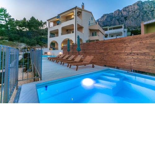 Apartments Fiona - away from city crowds