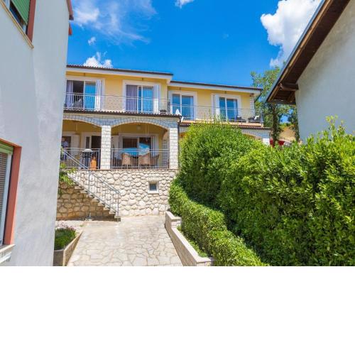 Apartments Franco