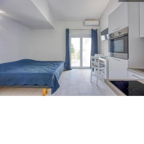 Apartments Galeb