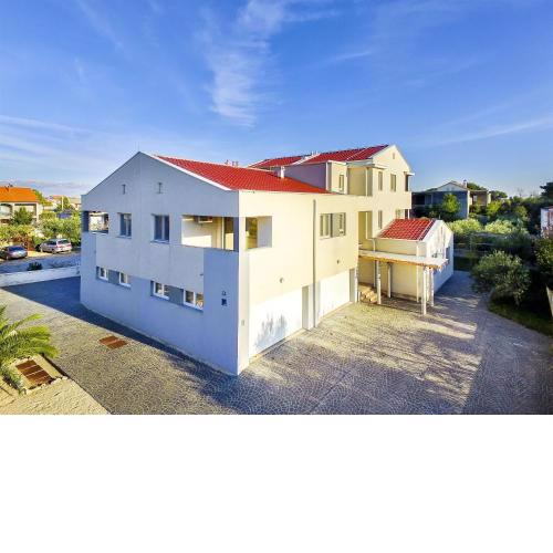 Apartments Glavan