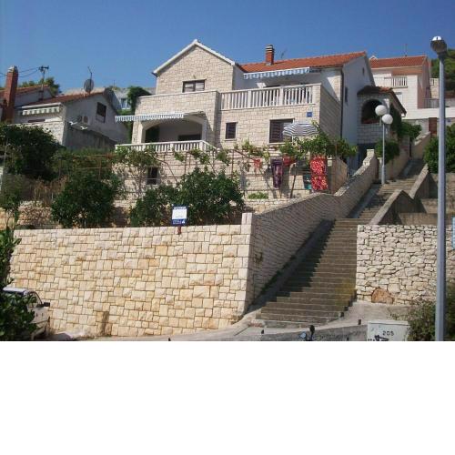 Apartments Gogi - 130 m from sea