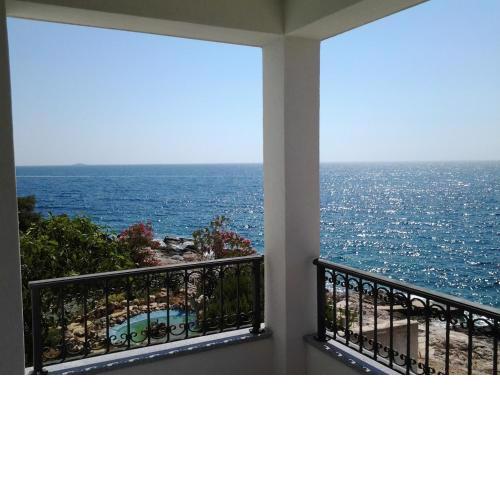 Apartments Govic