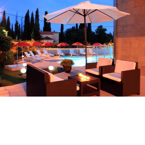 Apartments Grand Pinea