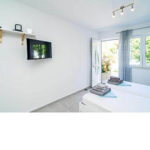 Apartments Green Garden - Studio with Terrace 2