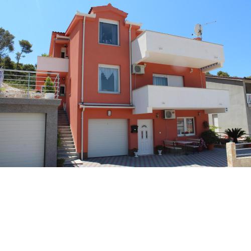 Apartments Grmaca