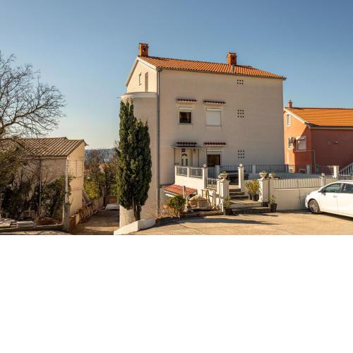 Apartments Grof