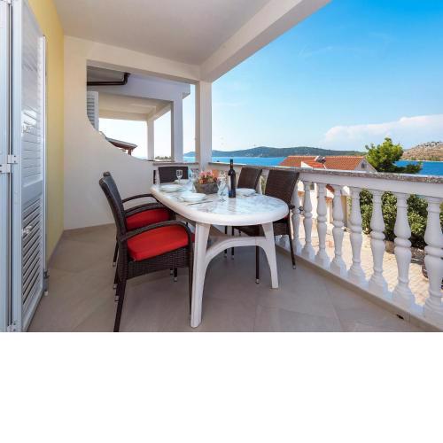 Apartments Gulin