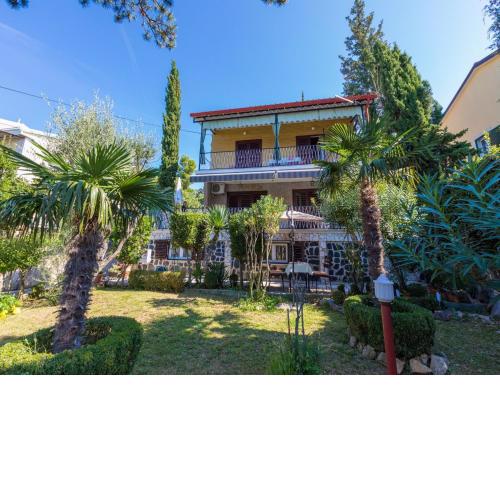 Apartments Hinic