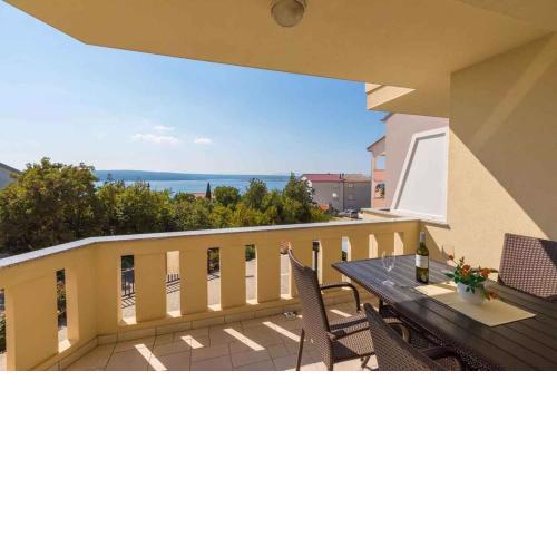 Apartments in Crikvenica 14043