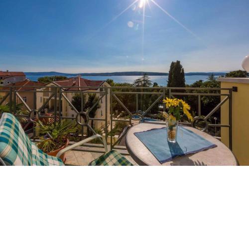 Apartments in Crikvenica 39029