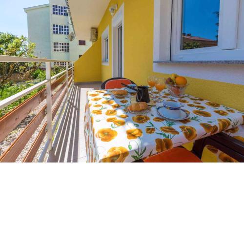 Apartments in Crikvenica 5289