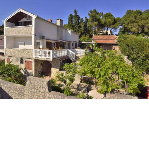 Apartments in Mali Losinj 14985B