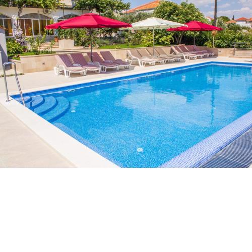 Apartments in Seget Donji 7429