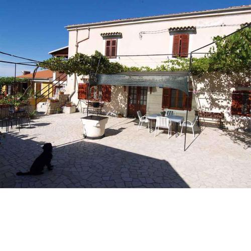 Apartments in Veli Losinj 14929
