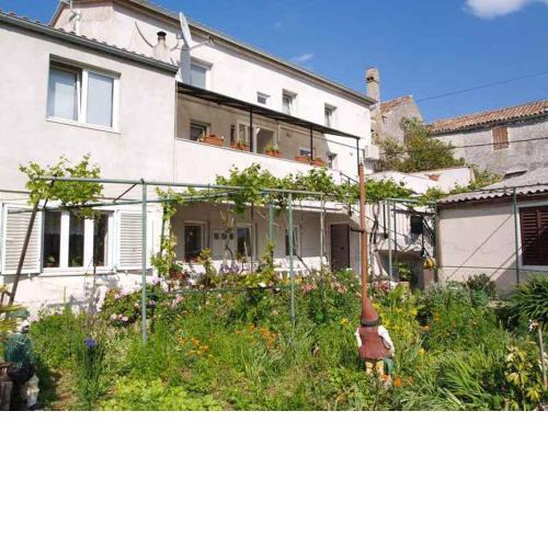 Apartments in Veli Losinj 33612
