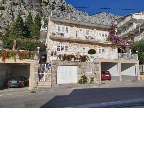 Apartments Ivan