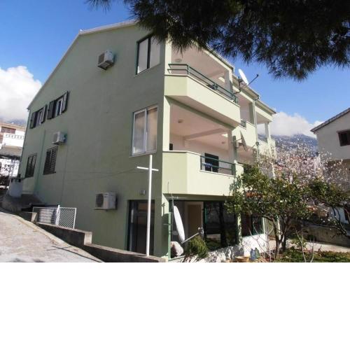 Apartments Ivo