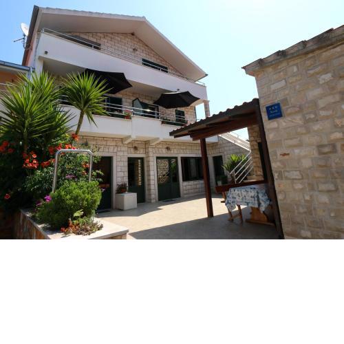 Apartments Jadranka