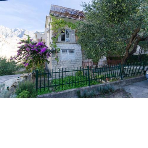 Apartments Jadro - 250 m from beach