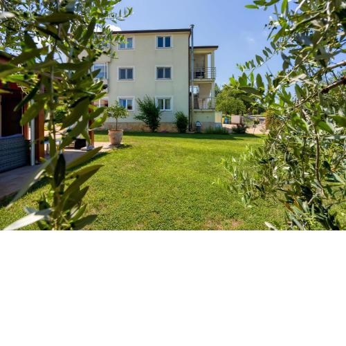 Apartments Jelena B&B