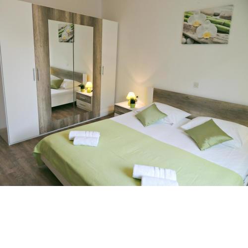 Apartments Jelena