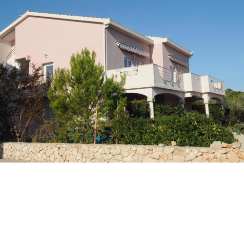 Apartments Josip