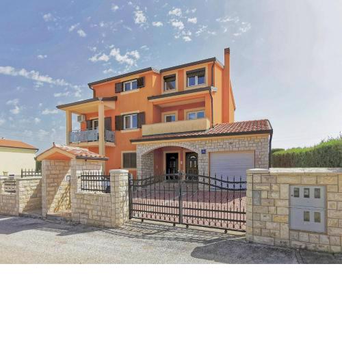 Apartments Kaja