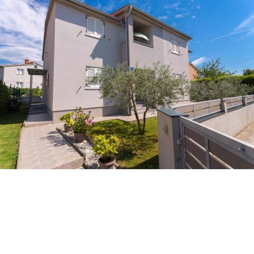 Apartments Kaya