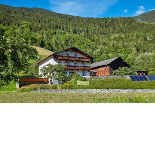 Apartments Kirchebnerhof