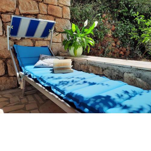 Apartments Kirigin - Standard Two Bedroom Apartment with Terrace and Sea View Kate