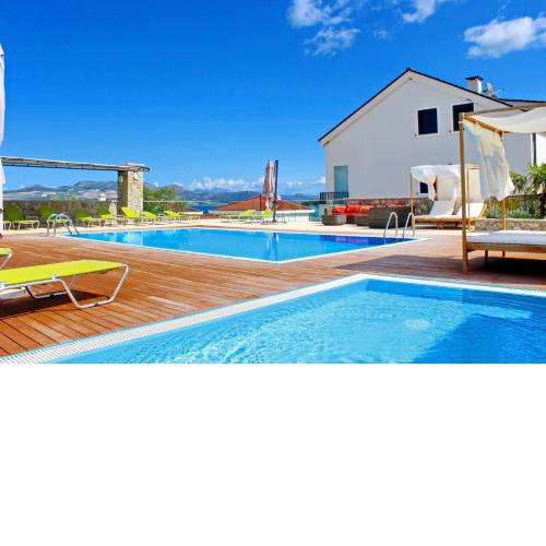 Apartments Kula
