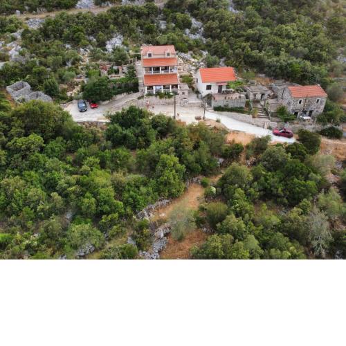 Apartments LeviAna