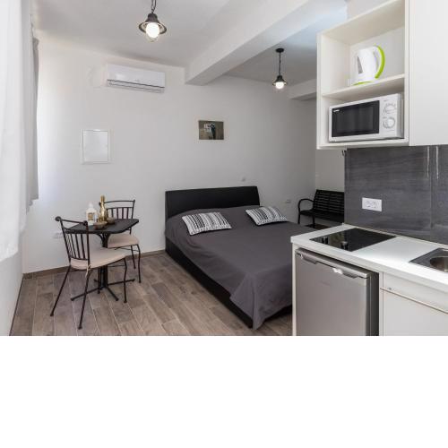 Apartments Life - Studio Apartment
