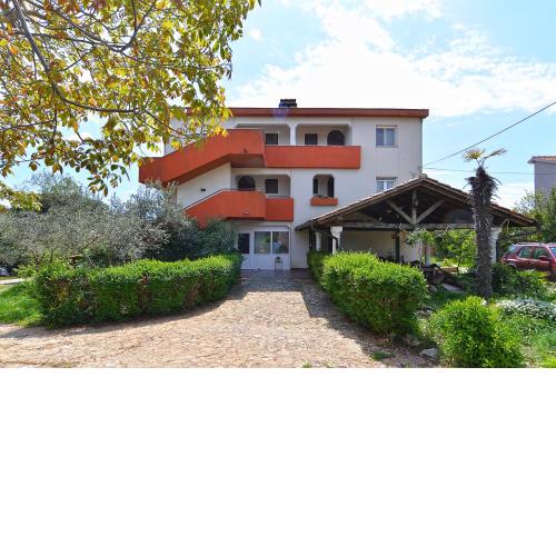 Apartments Liznjan 2155
