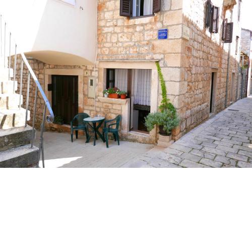 Apartments Ljubica