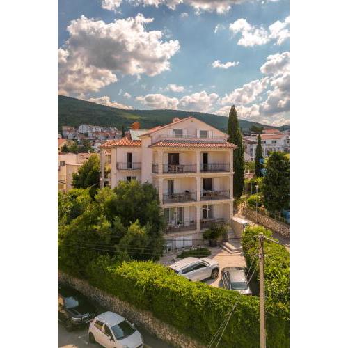 Apartments Lonzor