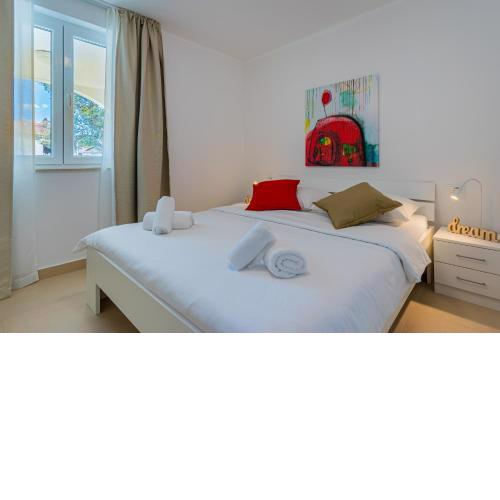 Apartments Lopari