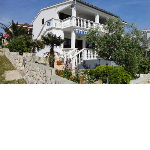 Apartments Lora