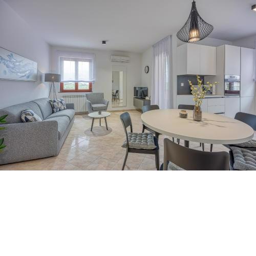 Apartments Lori