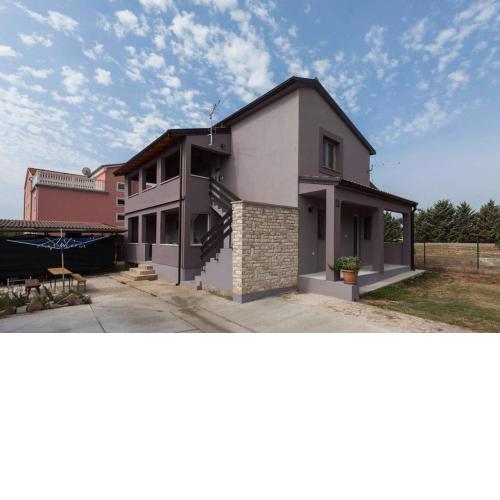 Apartments Lovrić