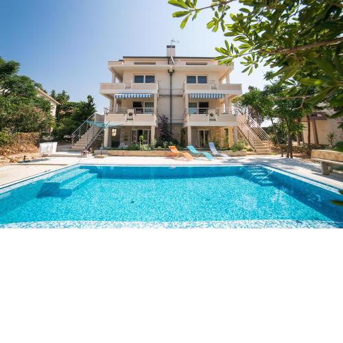 Apartments Luxury Living