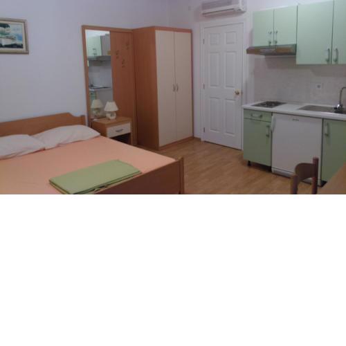 Apartments Makarska
