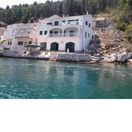 Apartments Mala