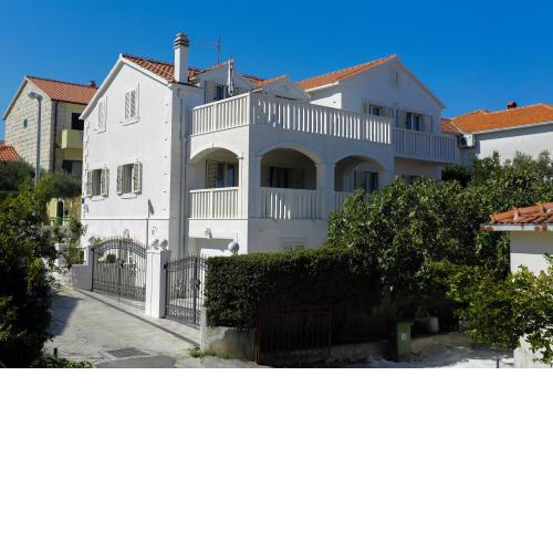 Apartments Manda