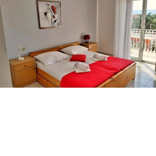Apartments Mandalinic
