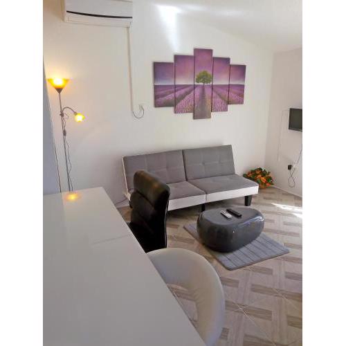 Apartments Mara i Ante