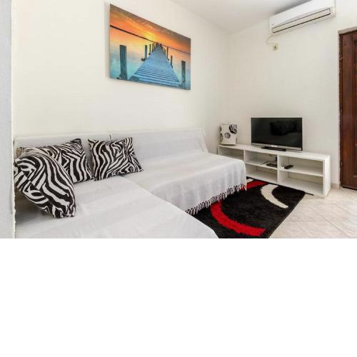 Apartments Marasovic - Roko