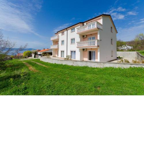 Apartments Maravera