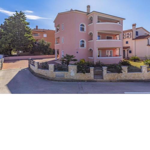 Apartments Marich