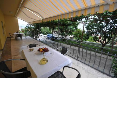 Apartments Marinko